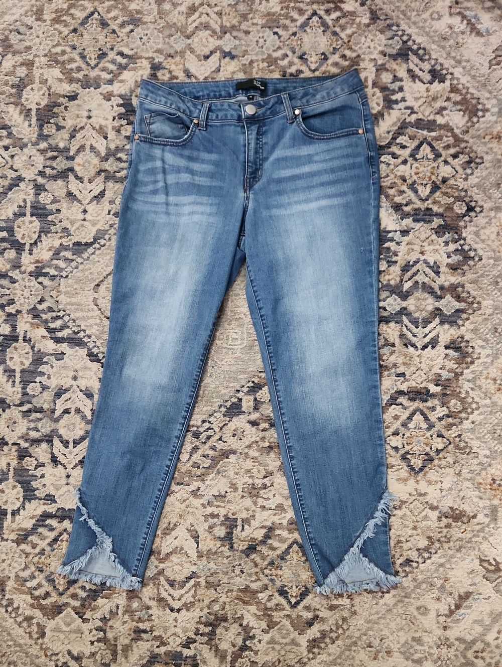 1822 Denim Asymmetic Frayed Hem Jeans